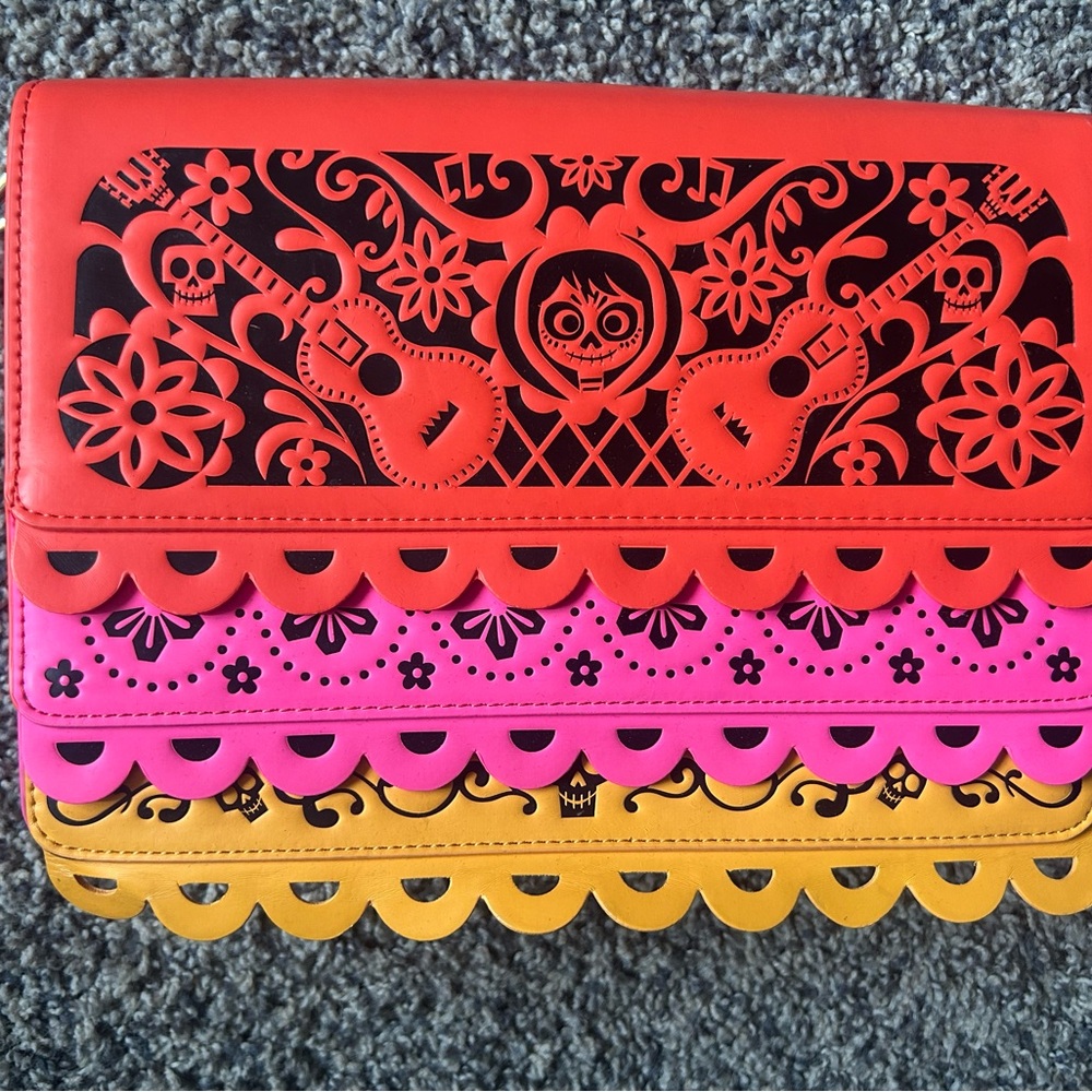 Vibrant Laser-Cut Clutch with Guitar Design